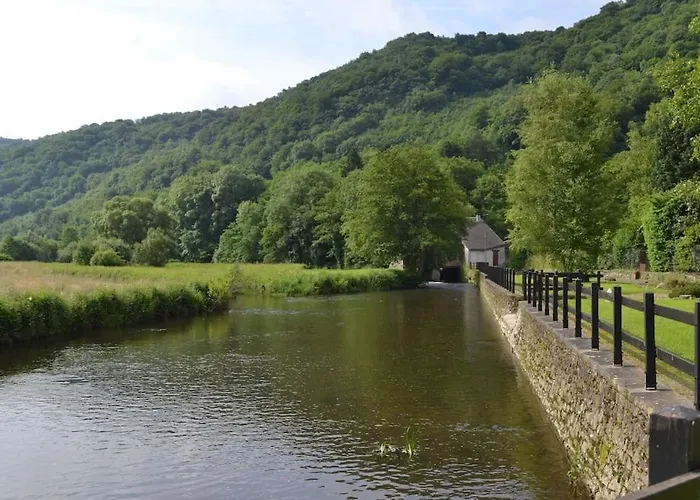 Authentic Home In Semoy Valley