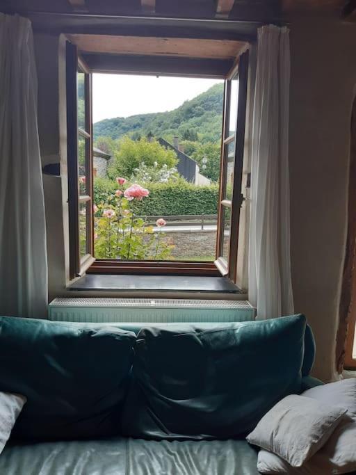 Authentic In Semoy Valley *